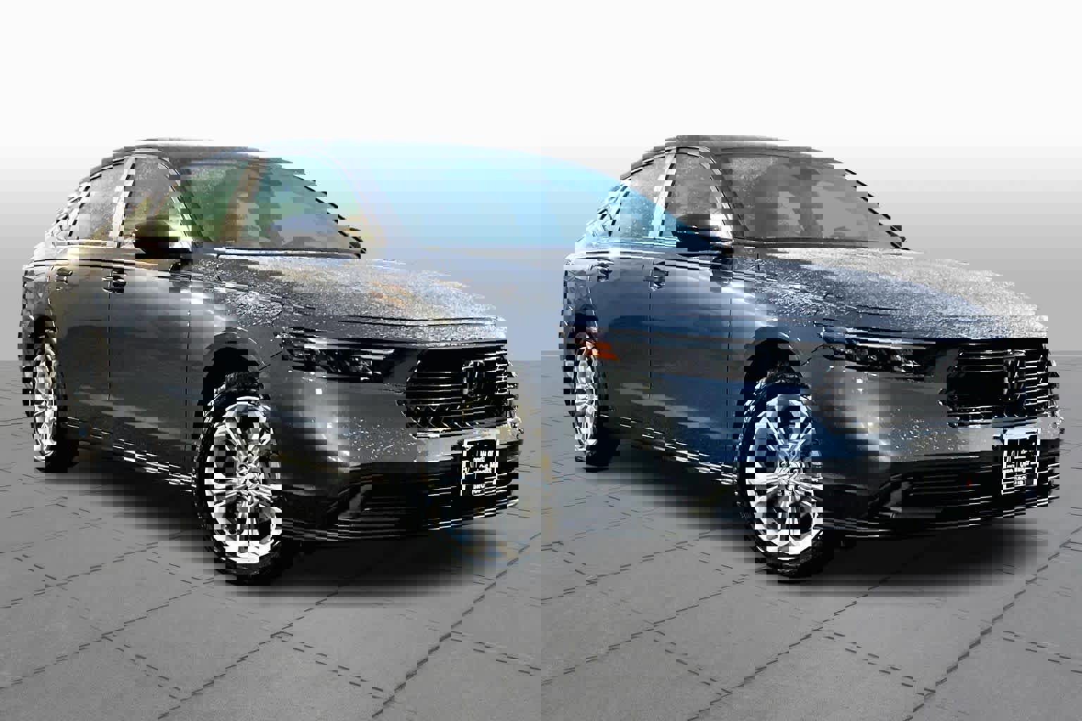 Used 2023 Honda Accord LX image 2