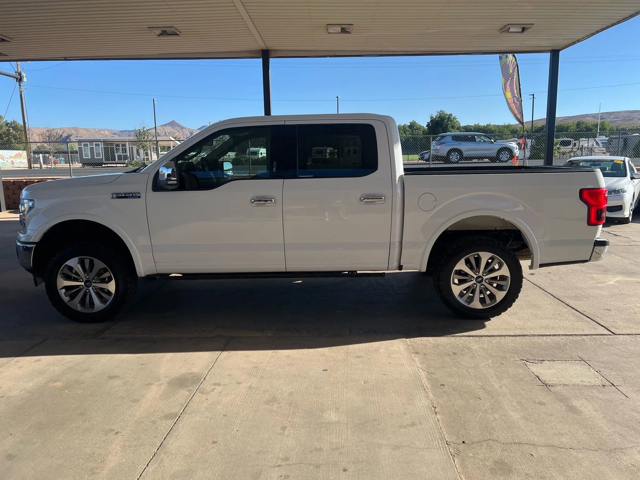 Used 2018 Ford F150 Lariat w/ Equipment Group 502A Luxury image 2