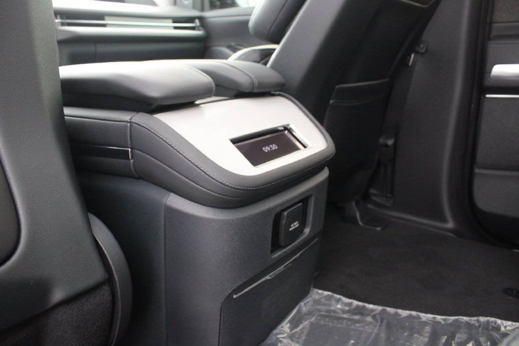 New 2027 Lincoln Navigator Reserve AWD/4WD image 24