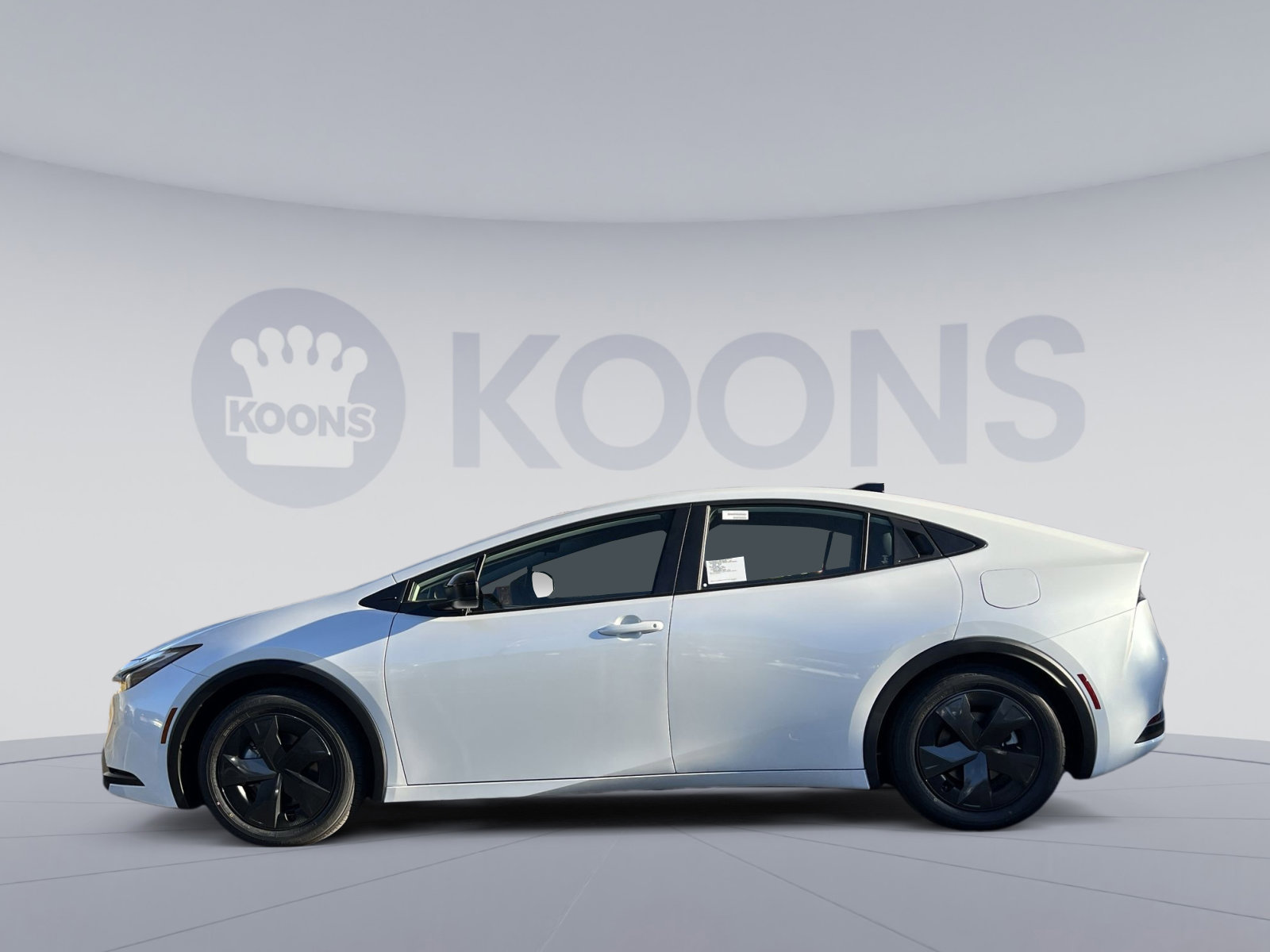 New 2026 Toyota Prius Plug-In Hybrid image 2
