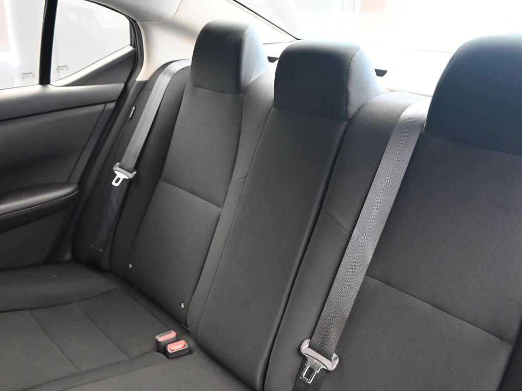 Used 2025 Nissan Sentra S image 18