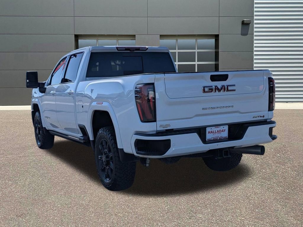 Used 2025 GMC Sierra 3500 AT4 w/ AT4 Premium Plus Package AWD/4WD image 8