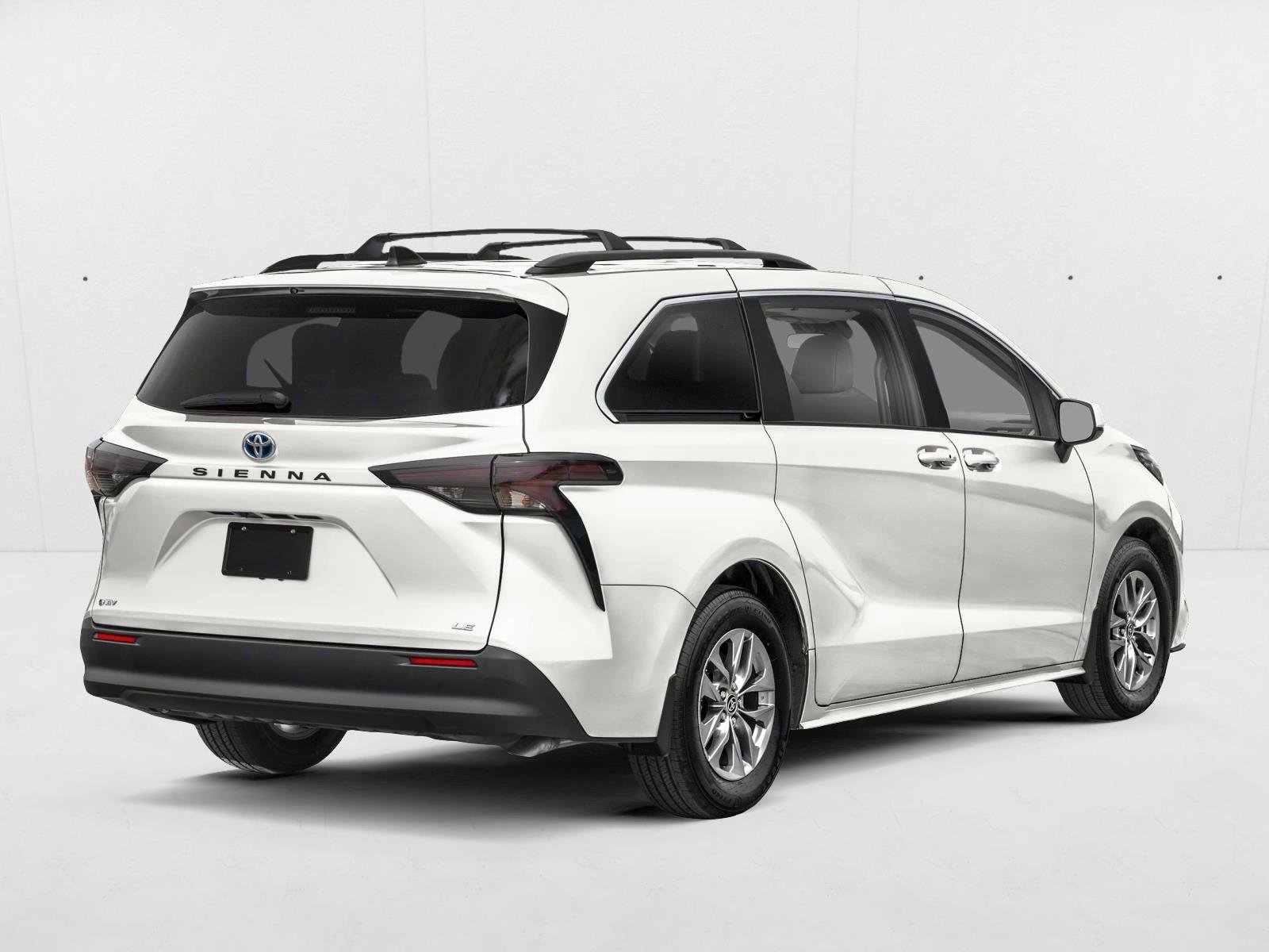 New 2026 Toyota Sienna LE FWD image 2