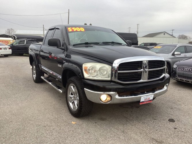 Used 2008 Dodge Ram 1500 Truck ST image 2
