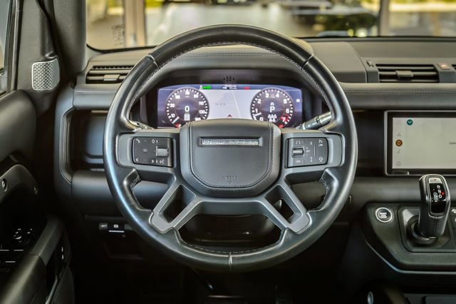 Used 2020 Land Rover Defender 110 X AWD/4WD image 33