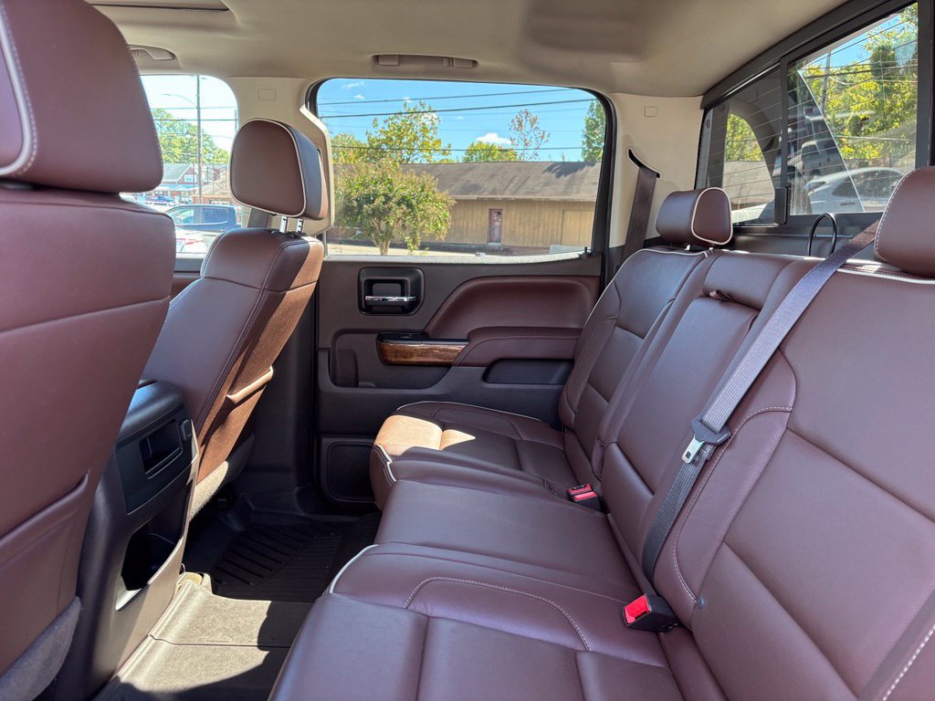 Used 2017 Chevrolet Silverado 1500 High Country w/ High Desert Package AWD/4WD image 24
