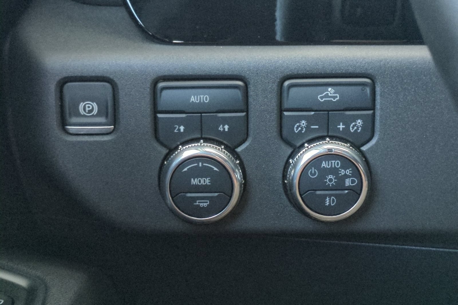 Used 2025 GMC Sierra 1500 Elevation AWD/4WD image 39