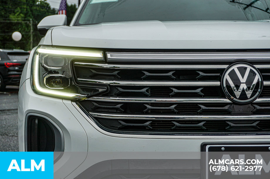 Used 2024 Volkswagen Atlas SE AWD/4WD image 11