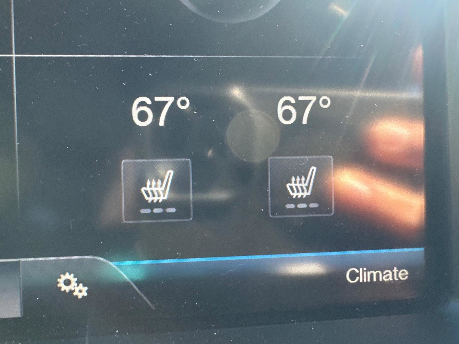 Used 2015 Ford Explorer Limited image 19