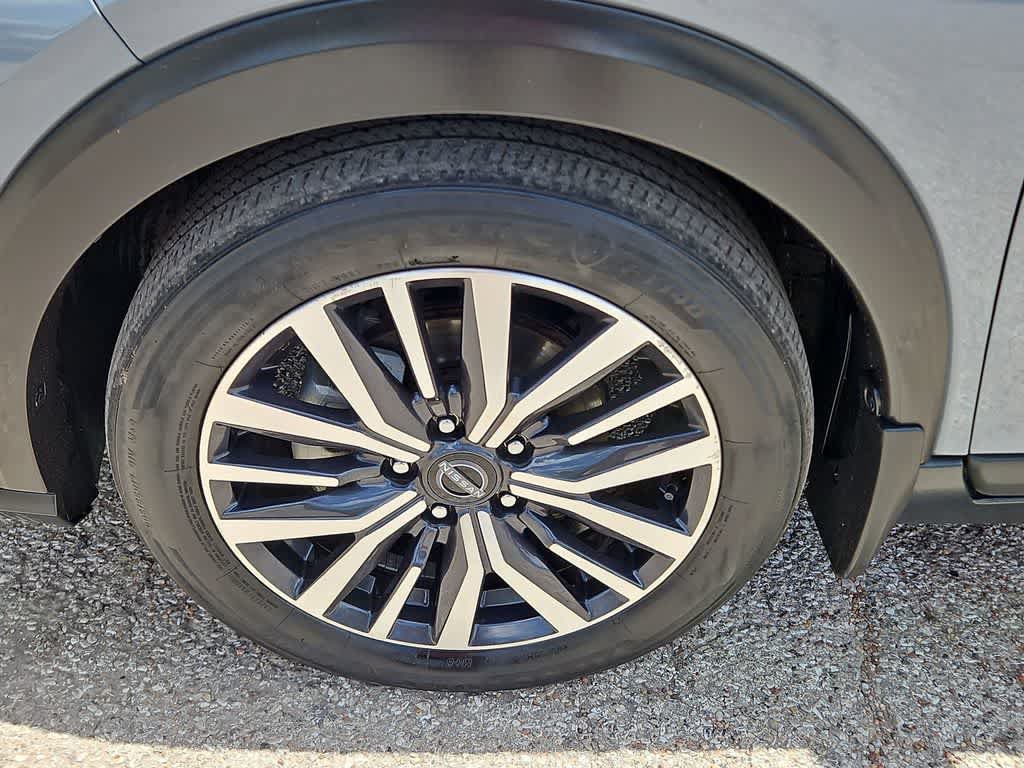 Used 2023 Nissan Kicks SV FWD image 12