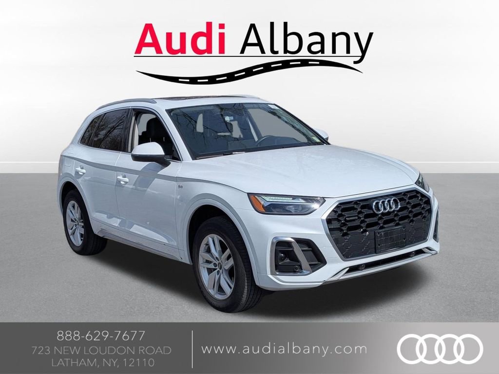 Certified 2023 Audi Q5 2.0T Premium w/ Convenience Package image 1