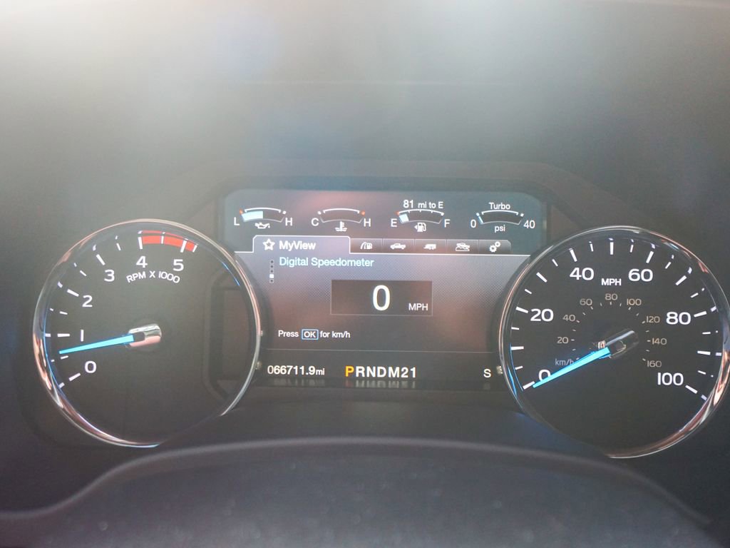 Used 2018 Ford F250 Lariat w/ Chrome Package image 27