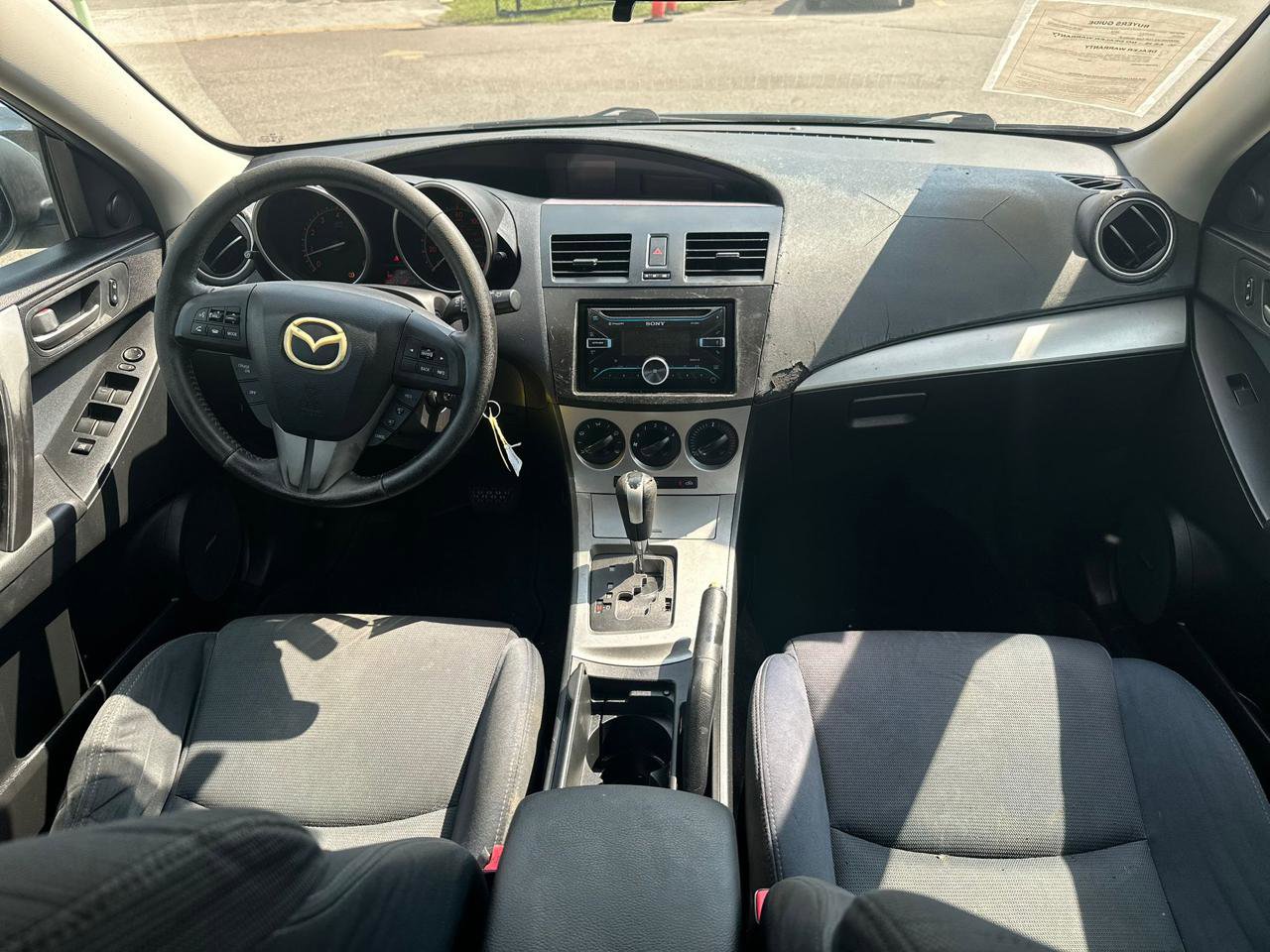 Used 2010 MAZDA MAZDA3 s Sport FWD image 23