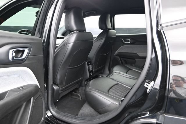Certified 2024 Jeep Compass Latitude AWD/4WD image 20