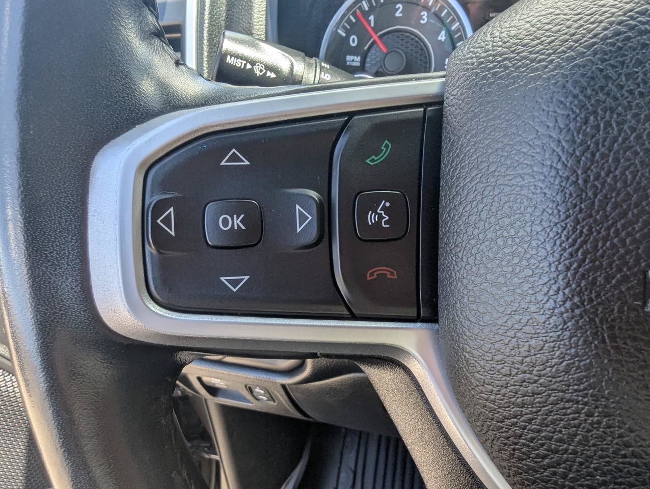 Used 2022 RAM 1500 Big Horn AWD/4WD image 14
