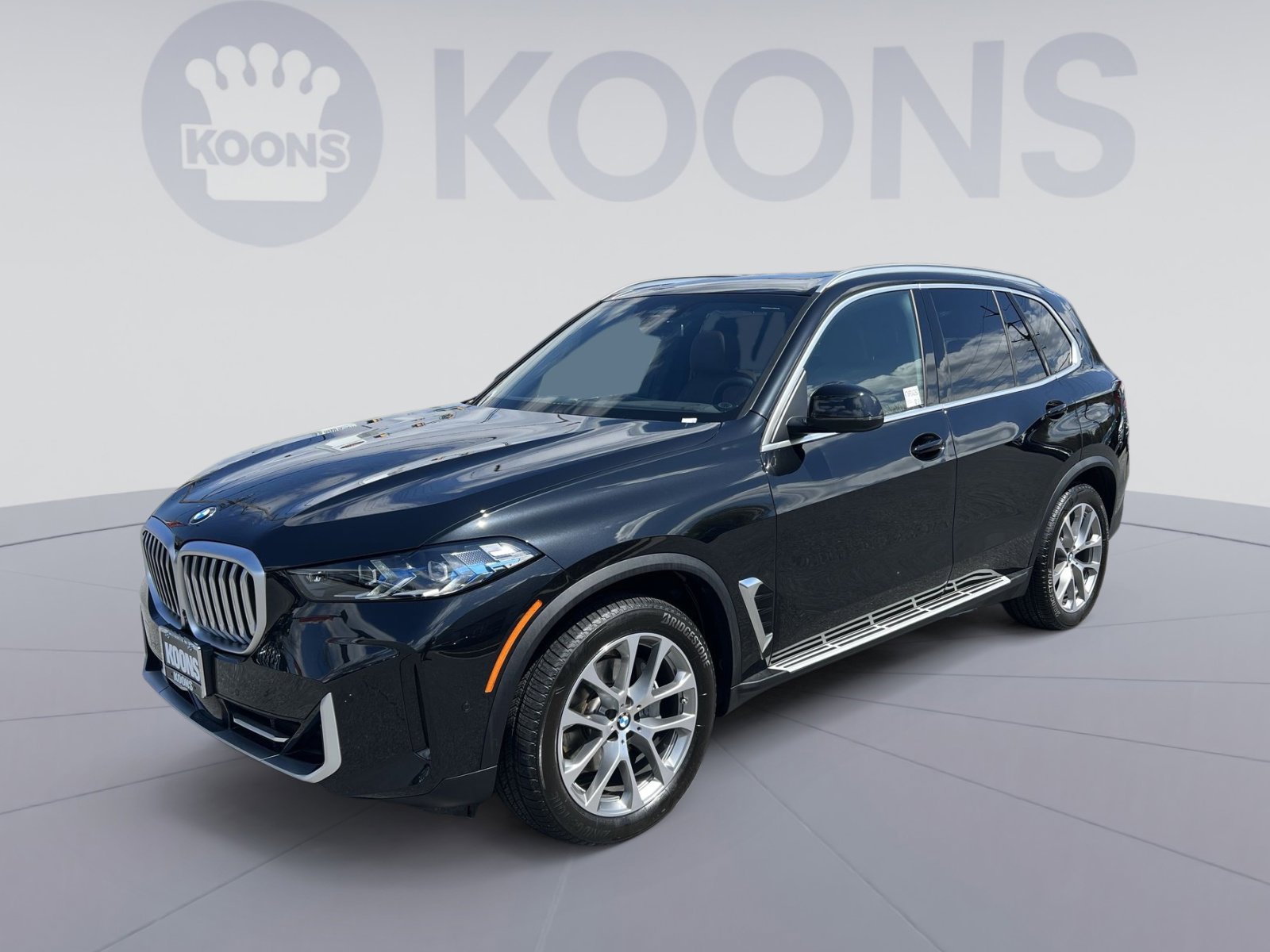 Used 2024 BMW X5 xDrive40i w/ Executive Package image 1