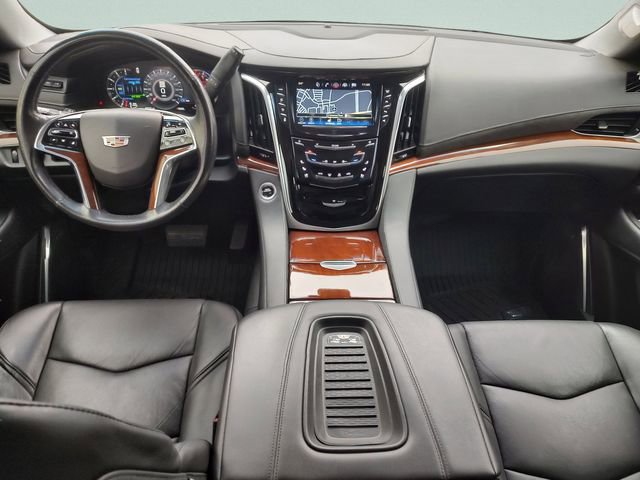 Used 2019 Cadillac Escalade Premium Luxury RWD image 9