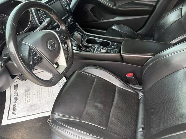 Used 2020 Nissan Maxima 3.5 SV w/ Floor Mat Group FWD image 11