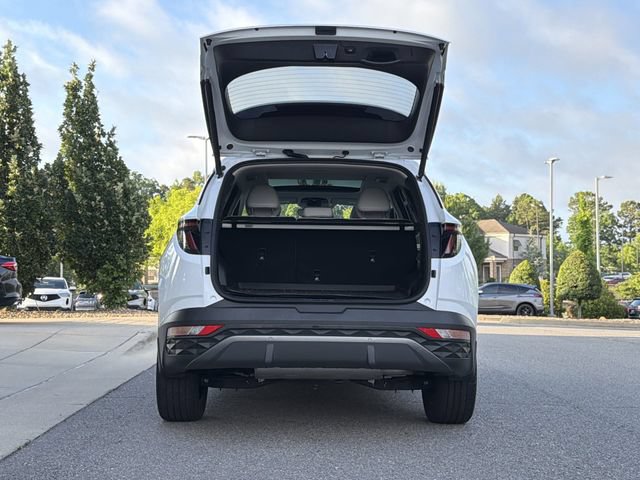 Used 2022 Hyundai Tucson Limited AWD/4WD image 10