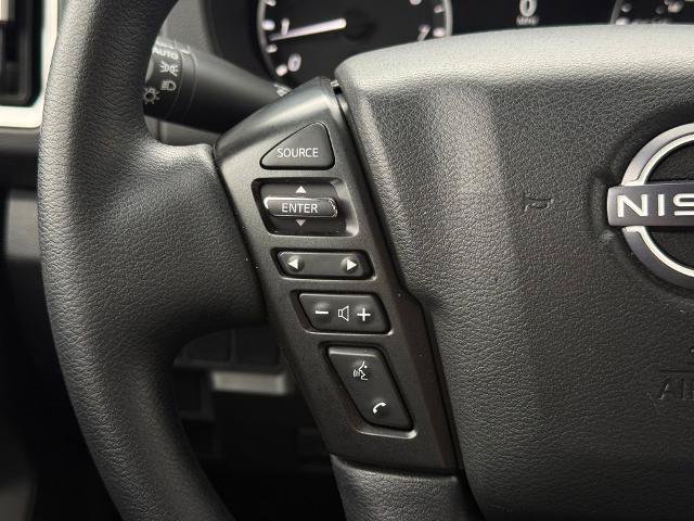Certified 2025 Nissan Frontier SV RWD image 23