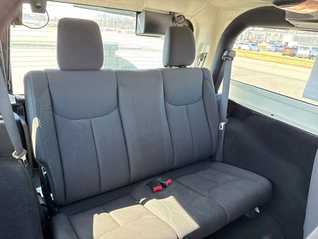 Used 2015 Jeep Wrangler Sport image 15
