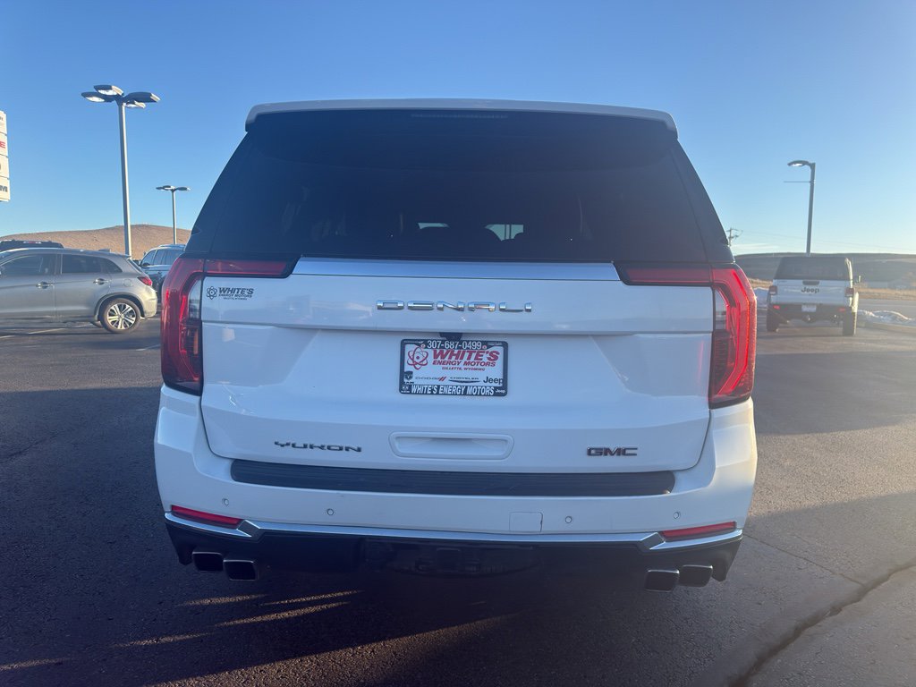 Used 2025 GMC Yukon XL Denali image 6