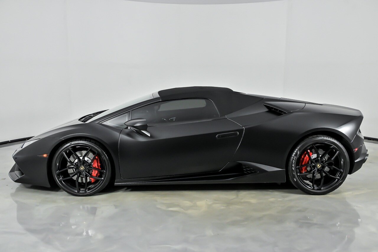 Used 2018 Lamborghini Huracan LP 580-2 RWD image 34
