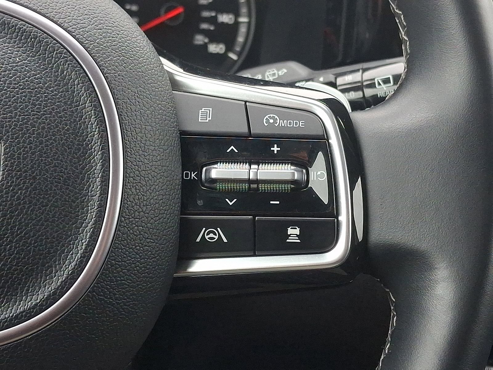 Used 2023 Kia Sorento EX image 21