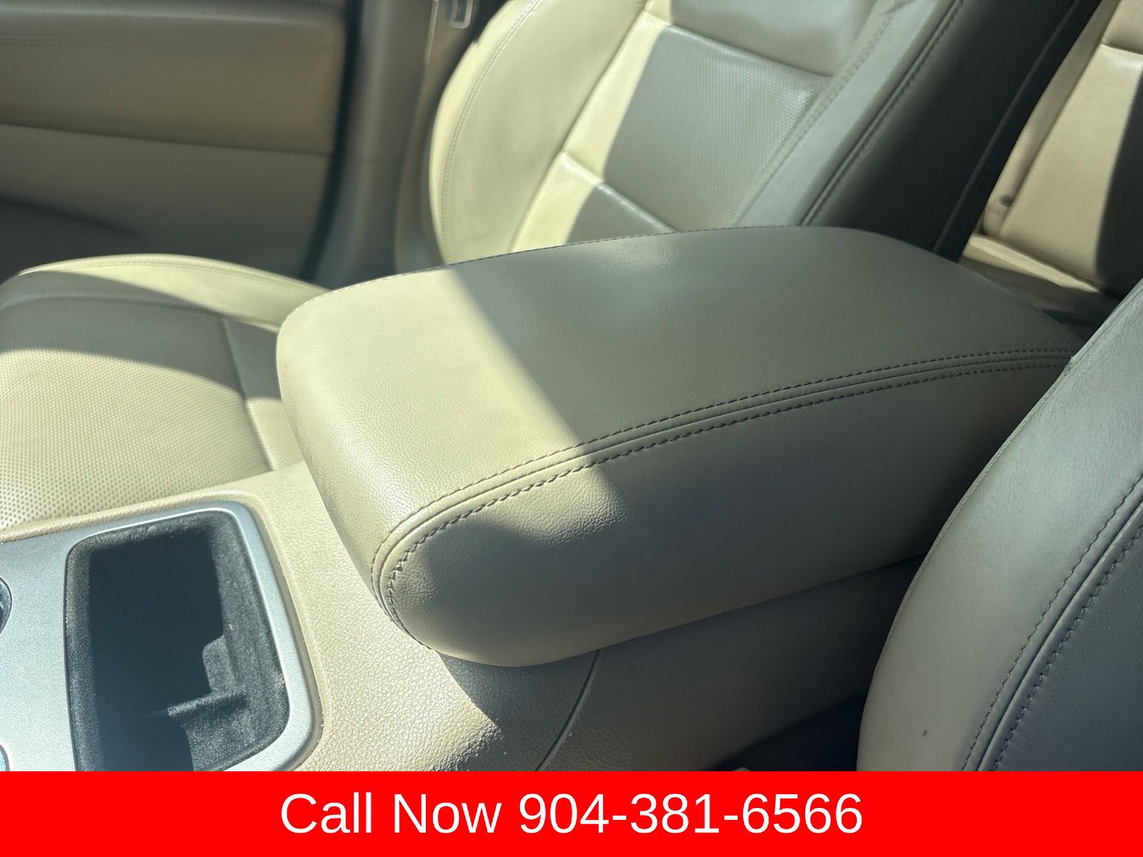 Used 2019 Jeep Grand Cherokee Limited w/ Luxury Group II RWD image 32