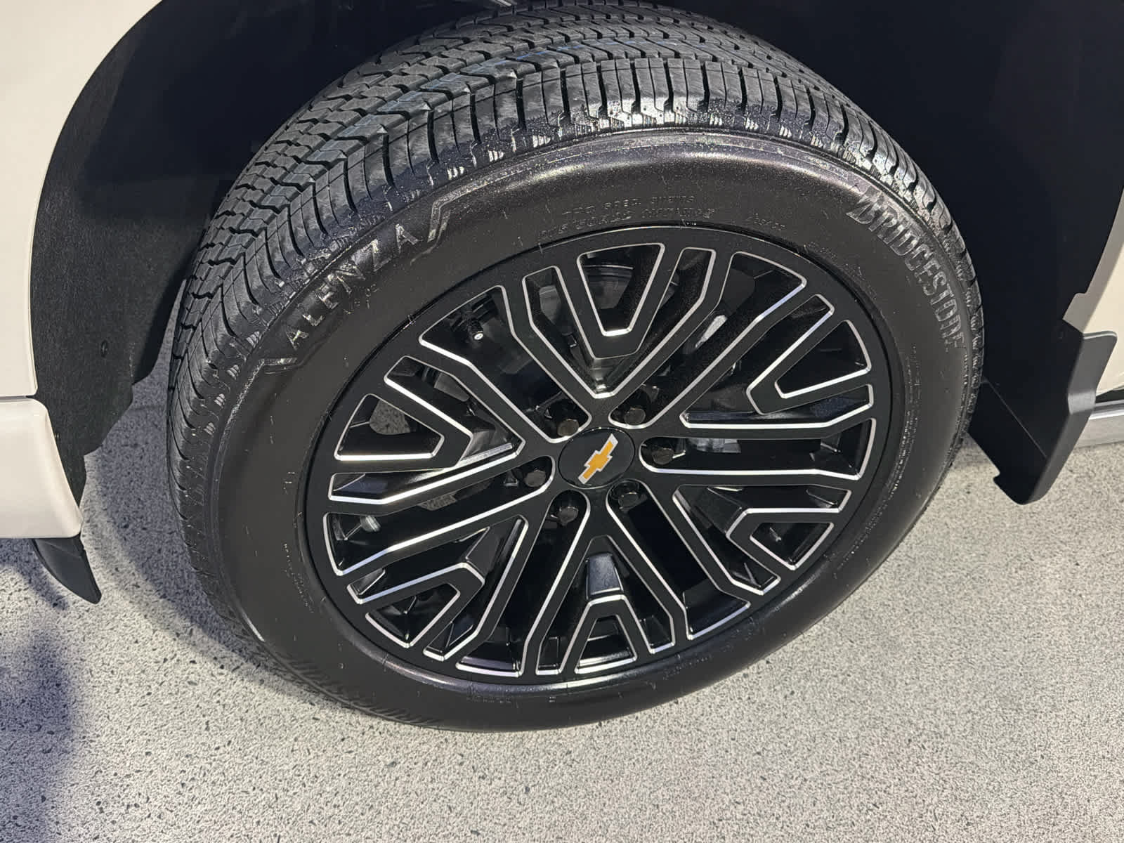 New 2026 Chevrolet Silverado 1500 High Country AWD/4WD image 6