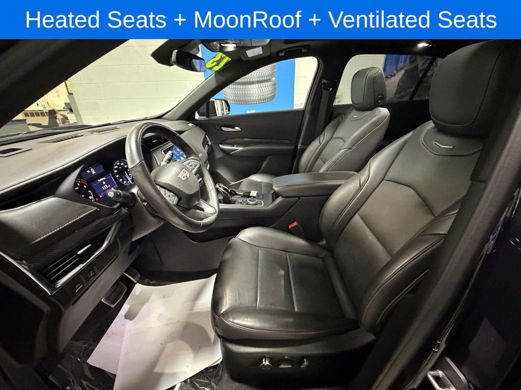 Used 2023 Cadillac XT4 Sport image 17