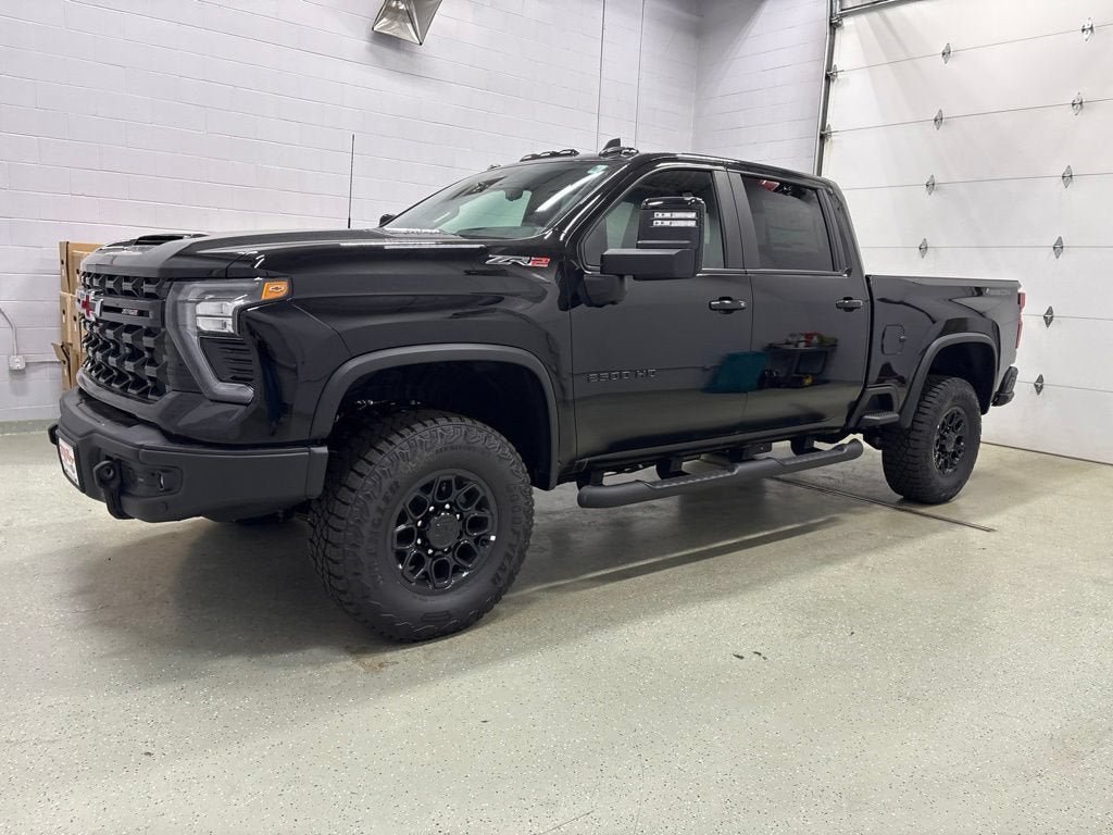 New 2026 Chevrolet Silverado 2500 ZR2 w/ ZR2 Bison Edition AWD/4WD image 9