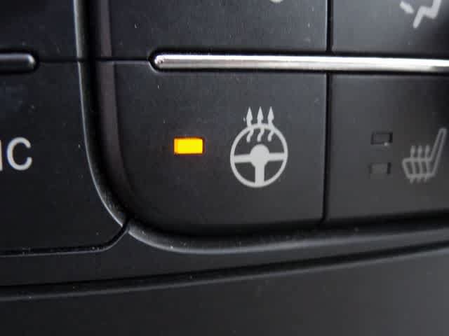 Used 2012 Dodge Grand Caravan Crew w/ Safety Sphere Group FWD image 34