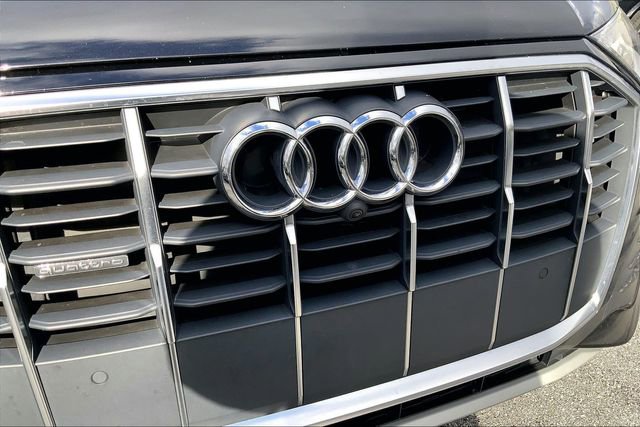 Used 2020 Audi Q7 3.0T Premium image 31