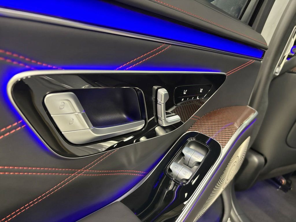 Used 2024 Mercedes-Benz S 63 AMG S w/ Rear Seat Package image 29