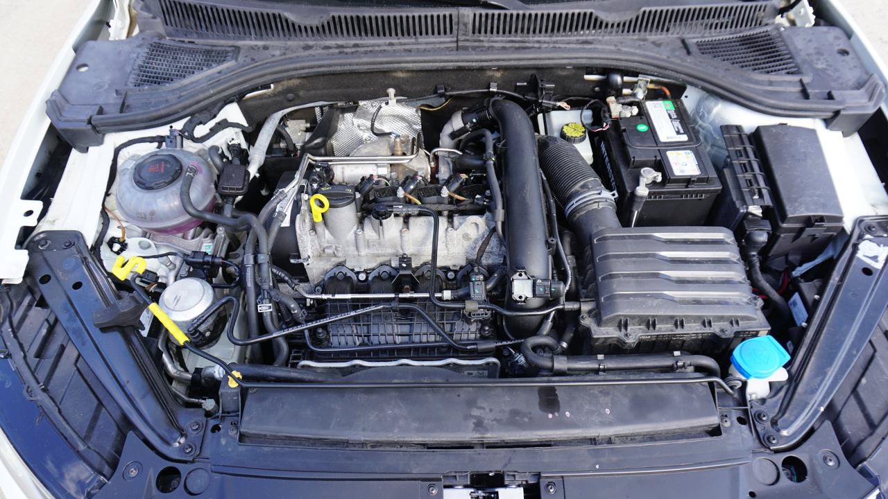 Used 2021 Volkswagen Jetta SE FWD image 34