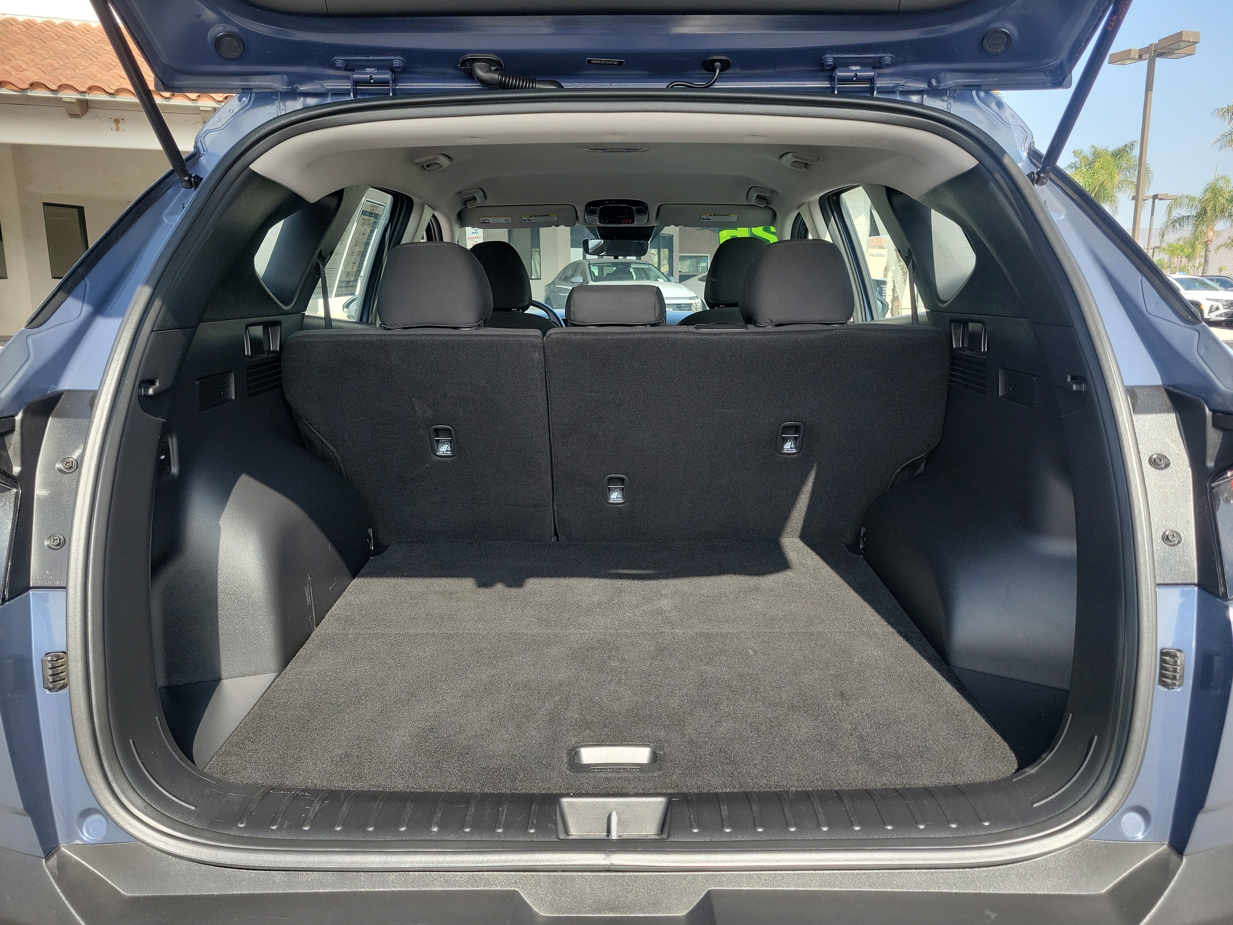 Certified 2025 Hyundai Tucson SE FWD image 28