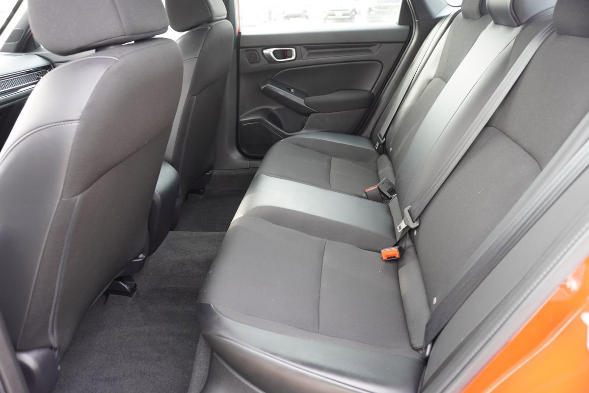 Used 2023 Honda Civic Sport image 17