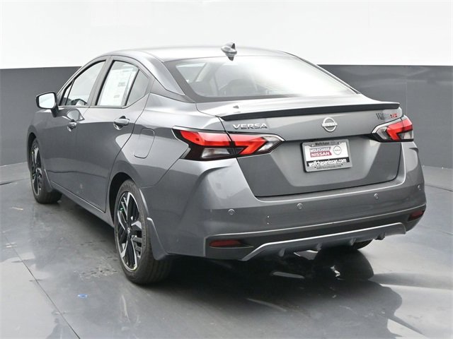 New 2025 Nissan Versa SR w/ Trunk Package image 4