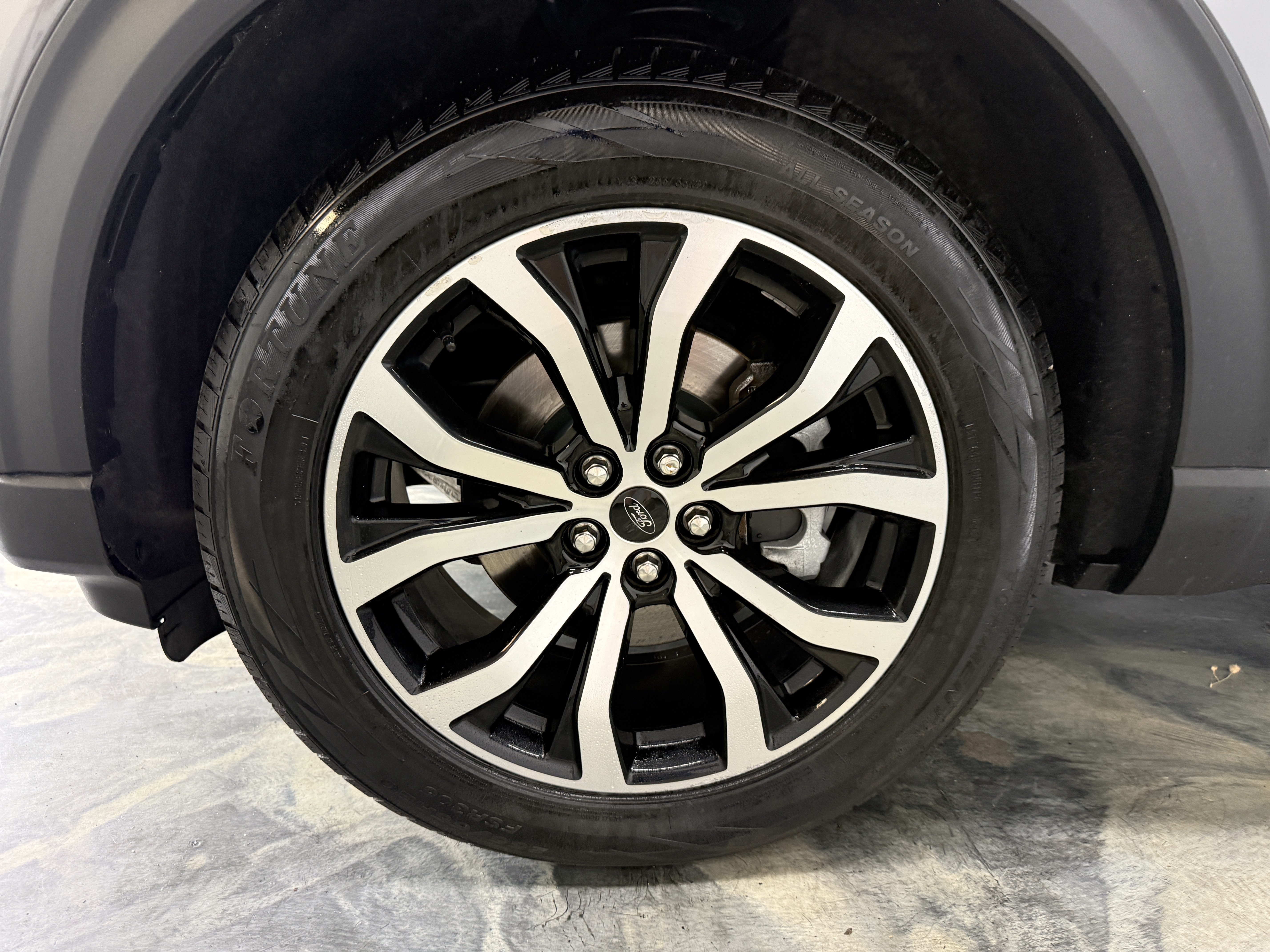 Used 2022 Ford Explorer ST-Line AWD/4WD image 27