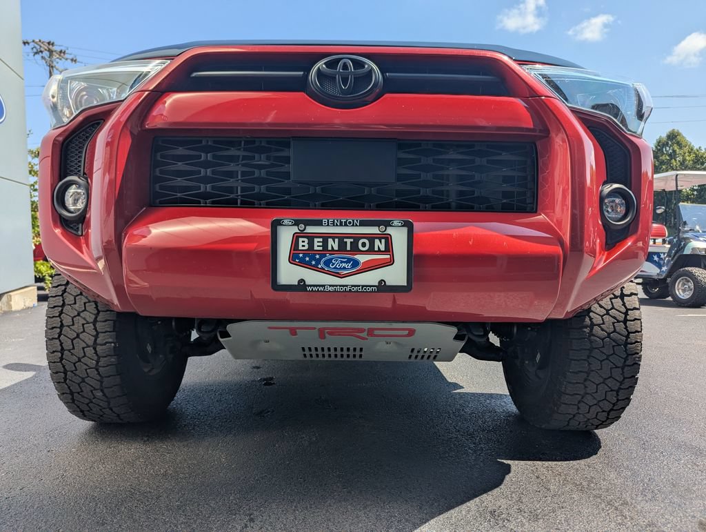 Used 2023 Toyota 4Runner SR5 AWD/4WD image 8