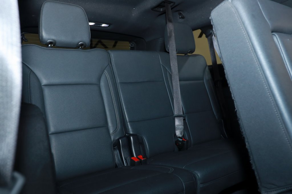 Used 2024 Chevrolet Suburban LT image 21