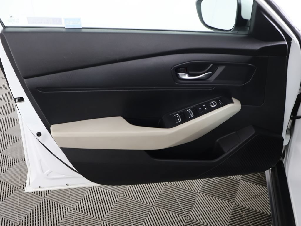 Used 2023 Honda Accord LX image 19