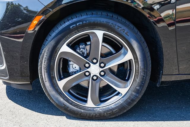 Used 2022 Buick Enclave Essence w/ Experience Buick Package AWD/4WD image 11