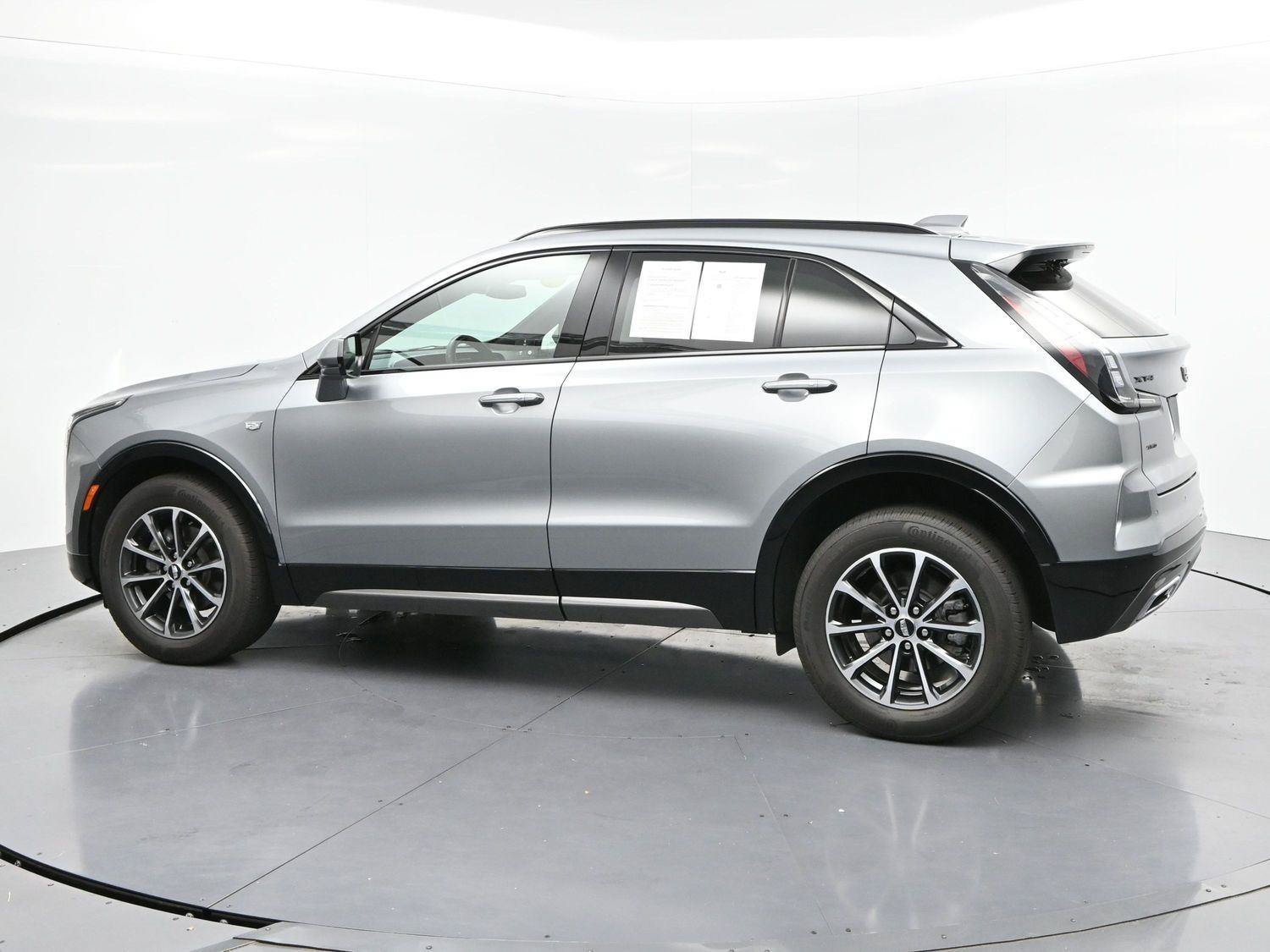 Certified 2024 Cadillac XT4 Sport w/ Cold Weather Package AWD/4WD image 5