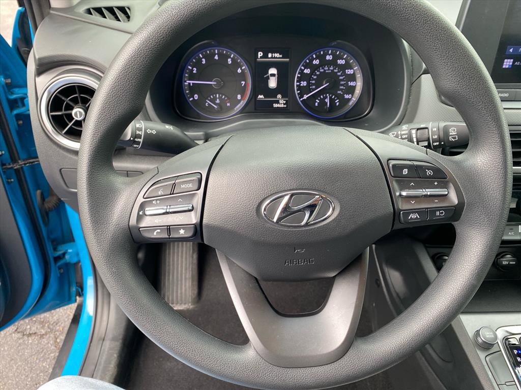 Used 2022 Hyundai Kona SEL w/ Cargo Package AWD/4WD image 10