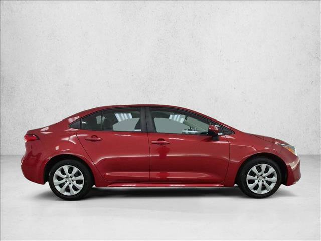 Used 2020 Toyota Corolla LE FWD image 4