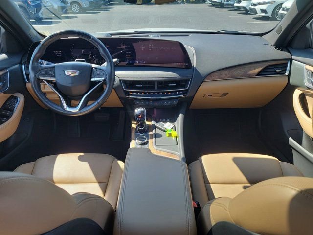 Used 2025 Cadillac CT5 Premium Luxury RWD image 2