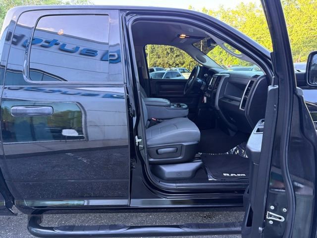 Used 2014 RAM 1500 Express w/ Black Ram 1500 Express Group image 32