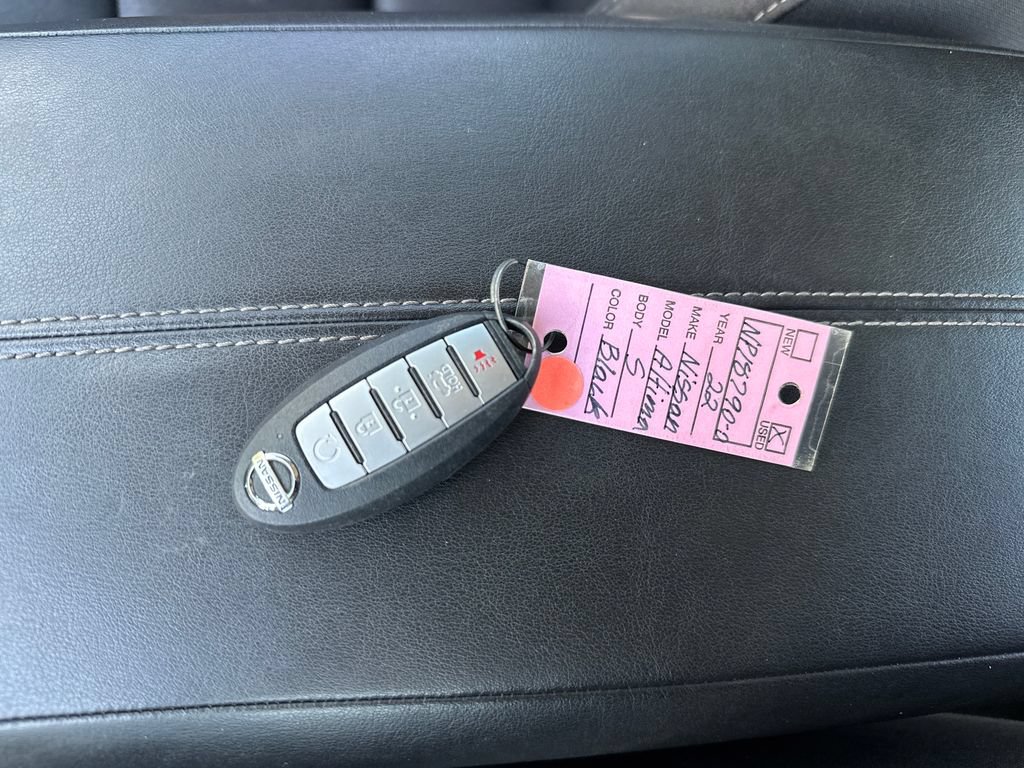 Used 2022 Nissan Altima 2.5 SV FWD image 15